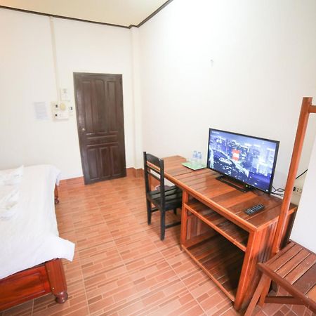 Maylay Guesthouse Vang Vieng Exterior foto