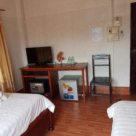 Maylay Guesthouse Vang Vieng Exterior foto