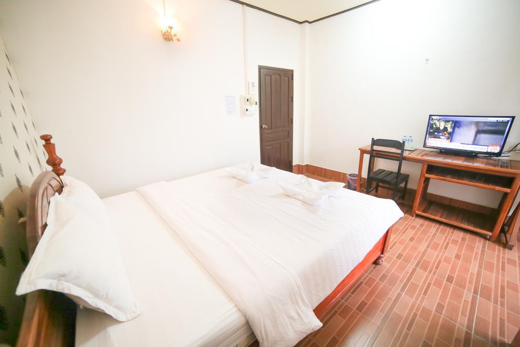 Maylay Guesthouse Vang Vieng Exterior foto