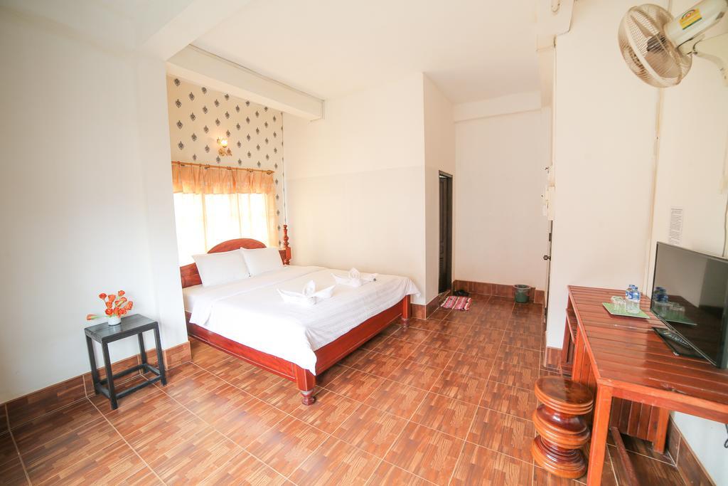 Maylay Guesthouse Vang Vieng Exterior foto
