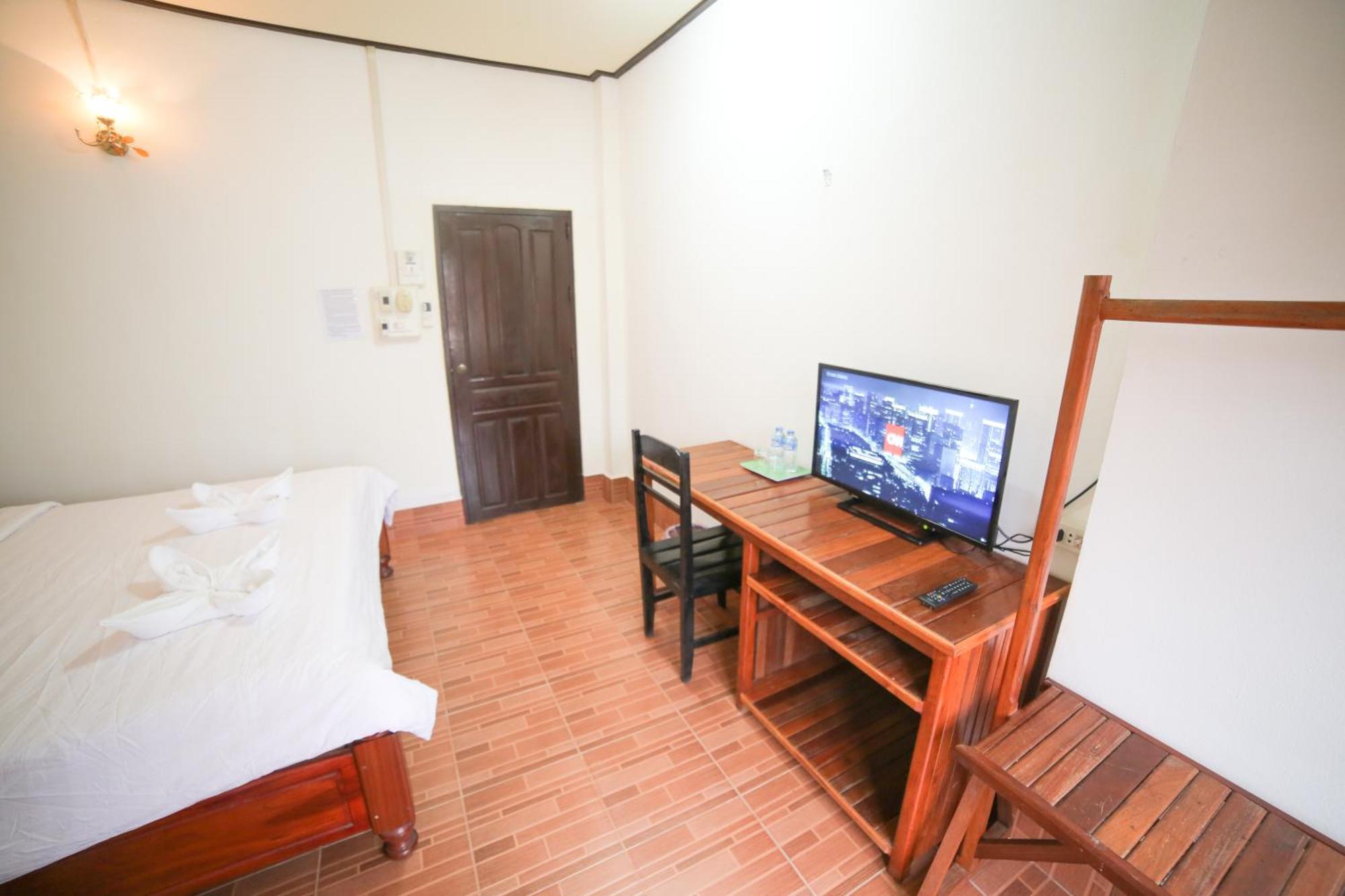 Maylay Guesthouse Vang Vieng Exterior foto